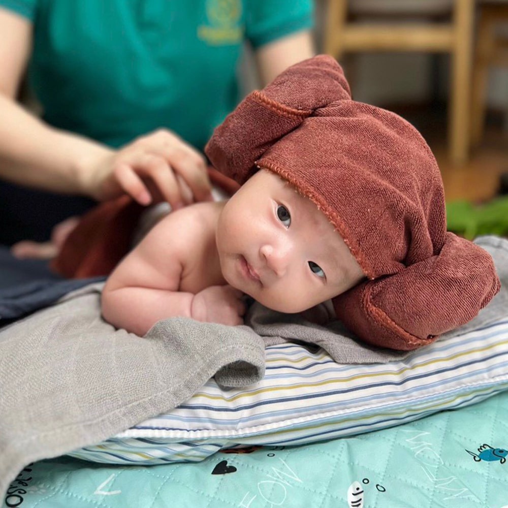 Tắm bé Hoàng gia TAROSHI