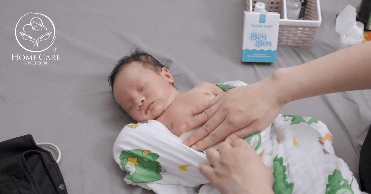 homecare-tam-massage-cho-be-so-sinh-tai-nha